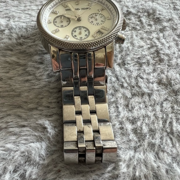 MK authentic watch in white gold - Picture 3 of 11